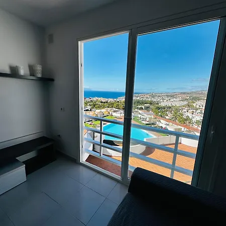 Island Village Heights Panoramic View Large Terrace San Eugenio 아데제