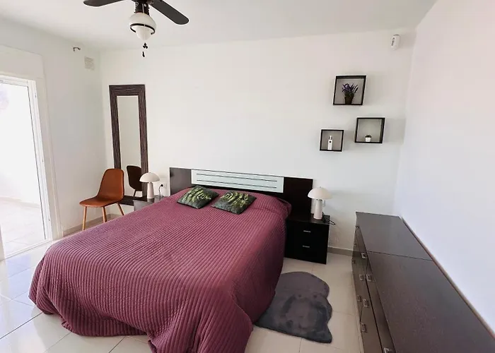 Island Village Heights Panoramic View Large Terrace San Eugenio *