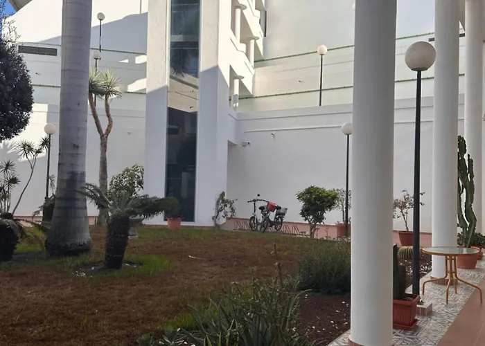 Island Village Heights Panoramic View Large Terrace San Eugenio Апартаменты *