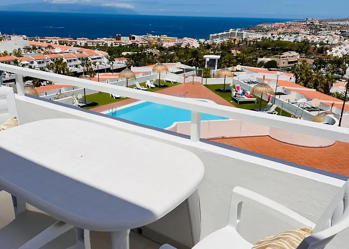 아파트 Island Village Heights Panoramic View Large Terrace San Eugenio *